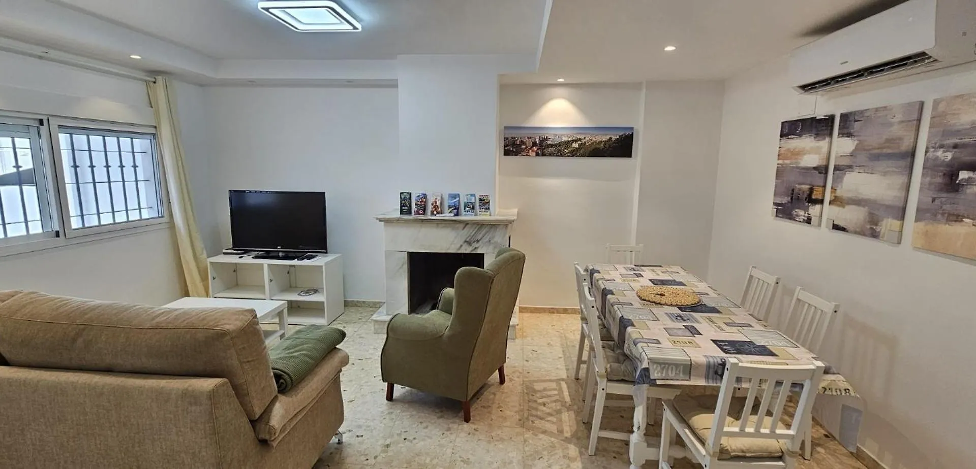Holiday home Chalet Playamar 300M De La Playa Torremolinos Spain