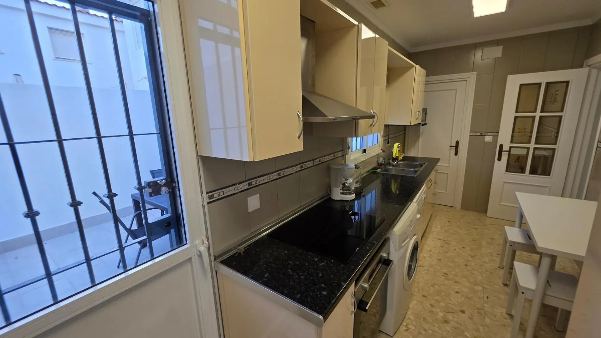 Chalet Playamar 300M De La Playa Torremolinos 0*,  Spain